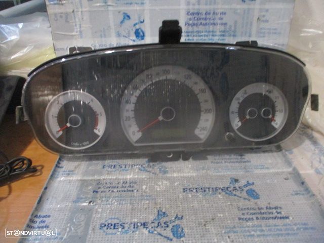 Centralina 0281015438 391032A716  940031H251   919501H510  919502H500  954001H042    919401H120  3951027010  957102E000  KIA CEED 1 SW 2009 1.6CRDI 115CV 5P CINZENTO BOSCH - 2