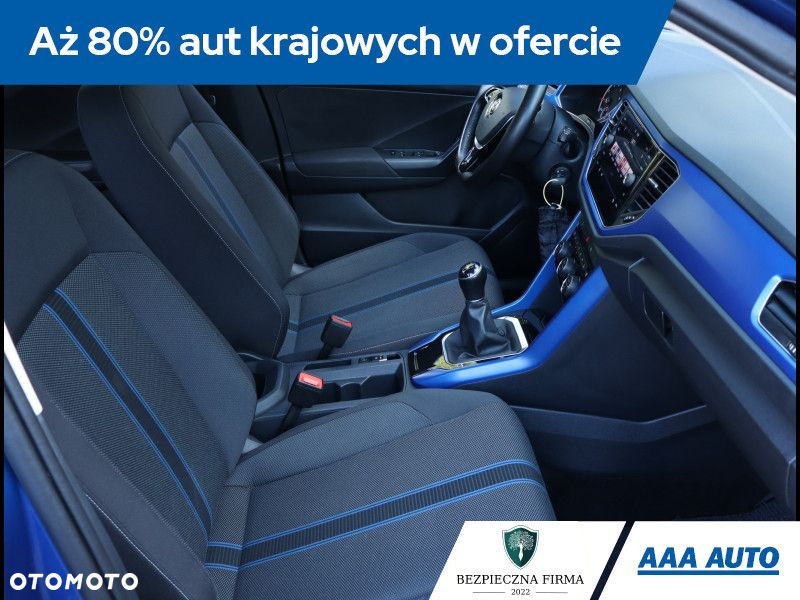 Volkswagen T-Roc - 10