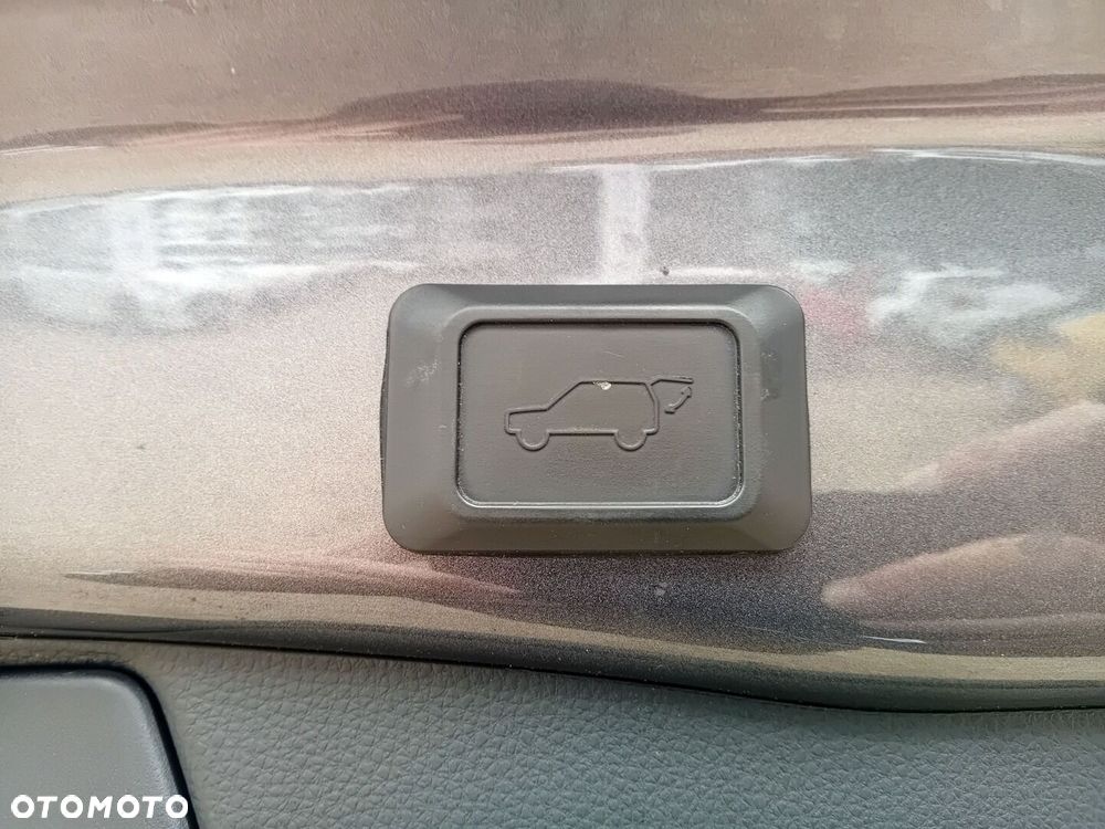 Toyota RAV4 2.5 Hybrid Executive 4x4 - 24