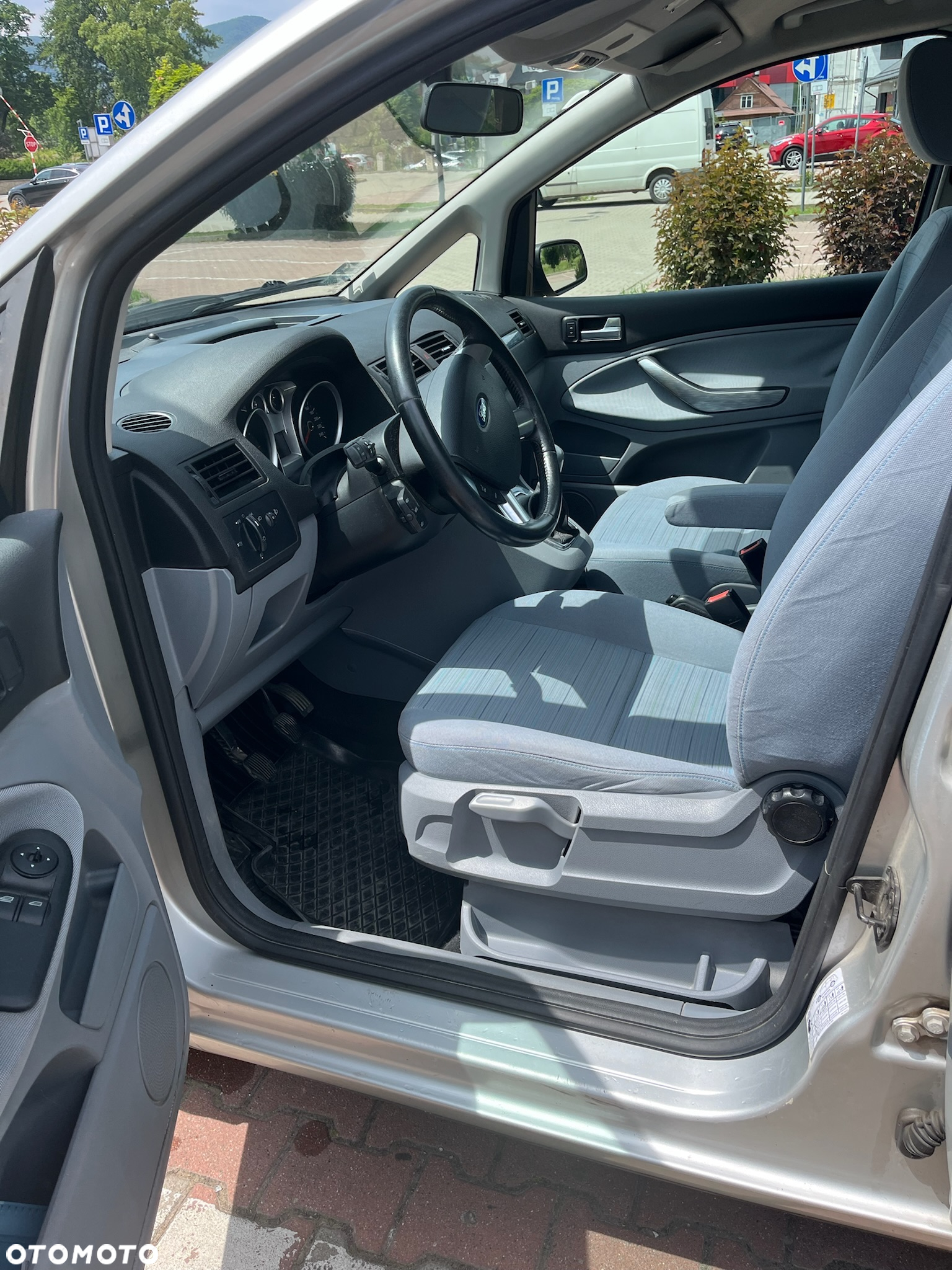 Ford C-MAX 1.8 TDCi Titanium - 13