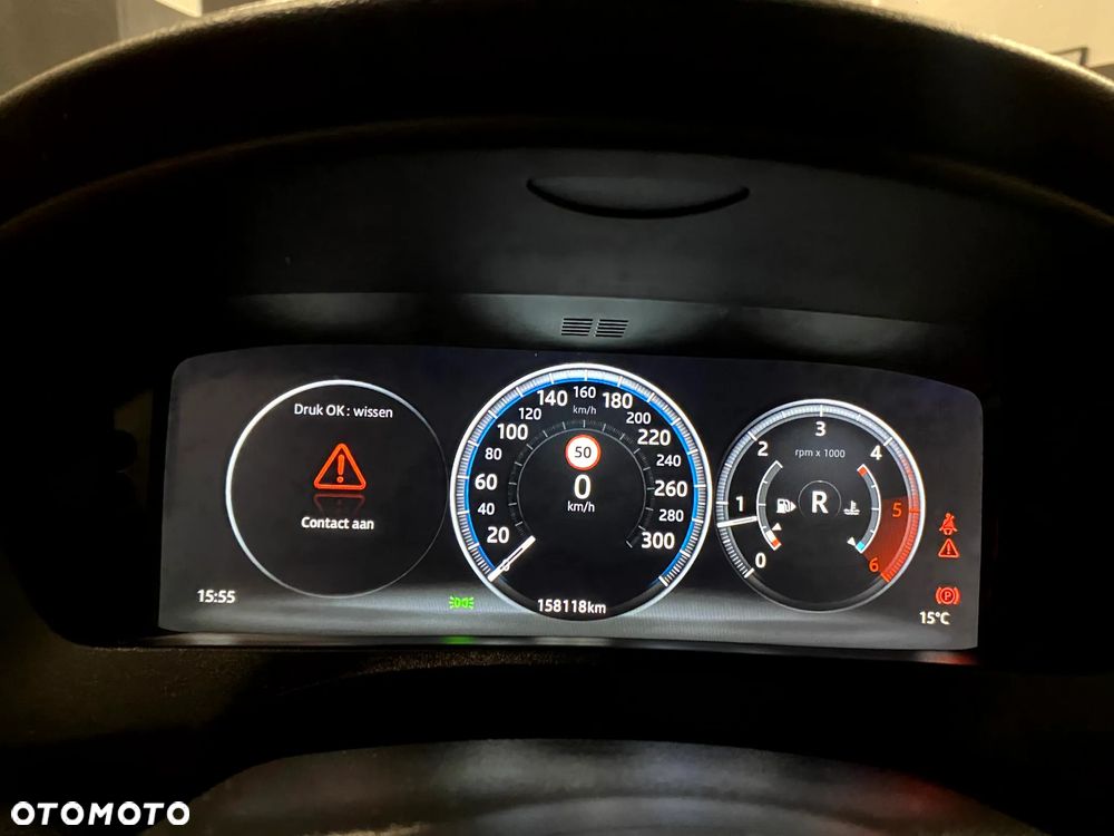 Jaguar F-Pace 20d AWD R-Sport - 20