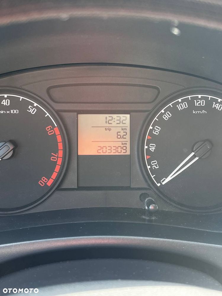 Skoda Fabia 1.4 16V Classic - 13