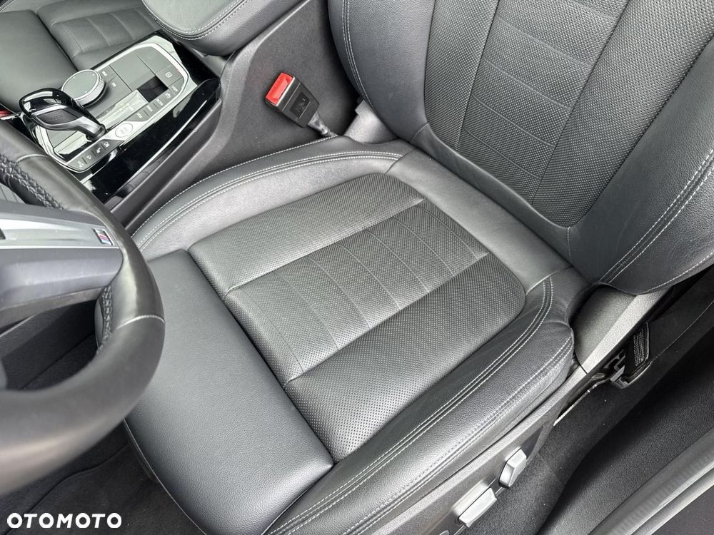 BMW X3 xDrive30e sport - 13
