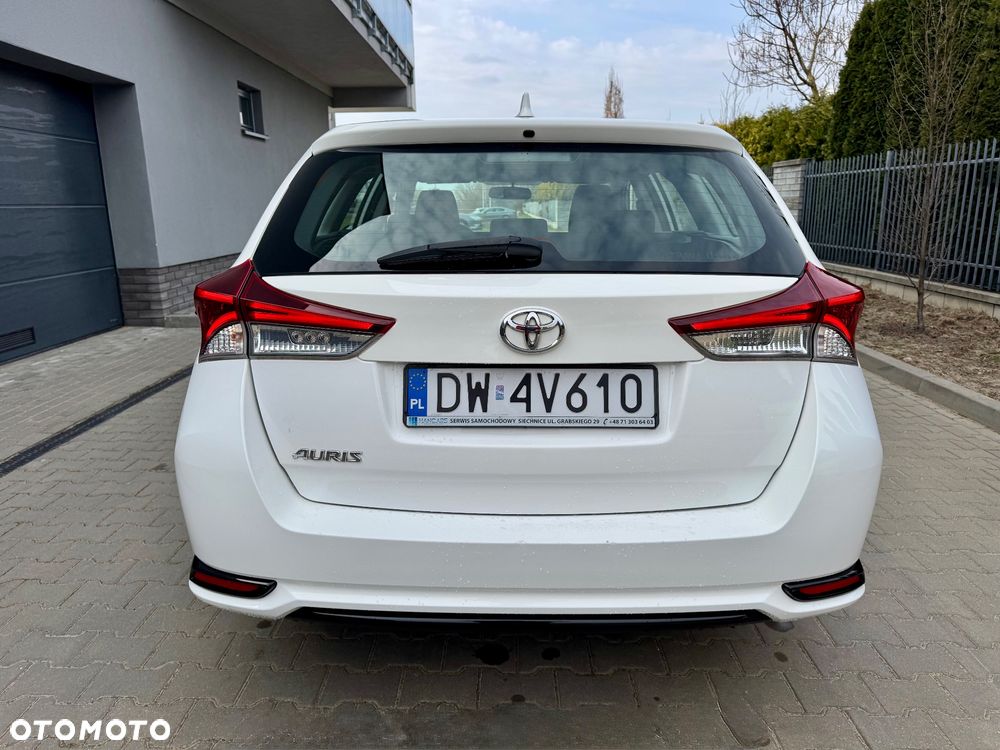 Toyota Auris 1.6 Active - 6