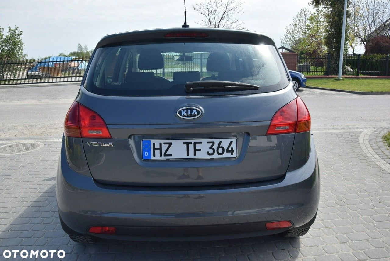 Kia Venga 1.4 CVVT Attract - 10