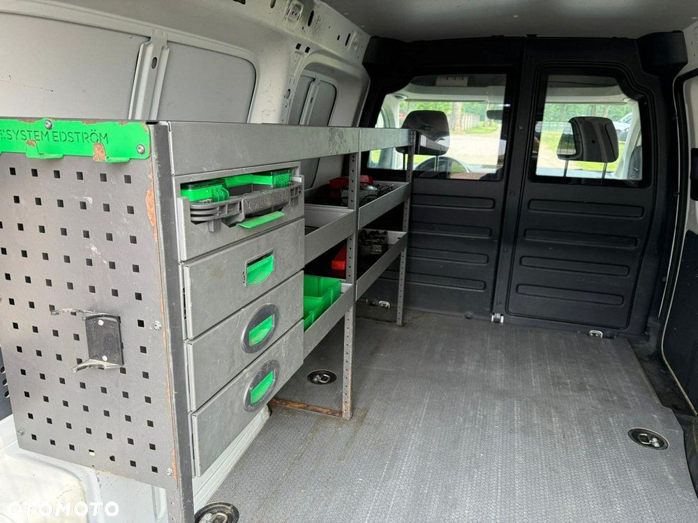 Volkswagen Caddy - 22