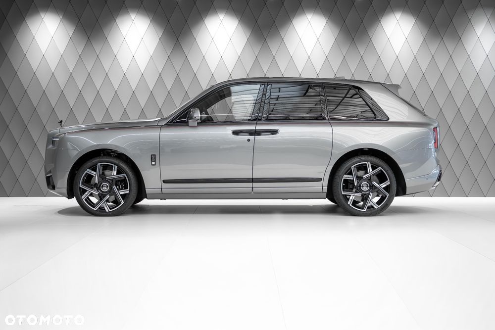 Rolls-Royce Cullinan Series II Black Badge - 7