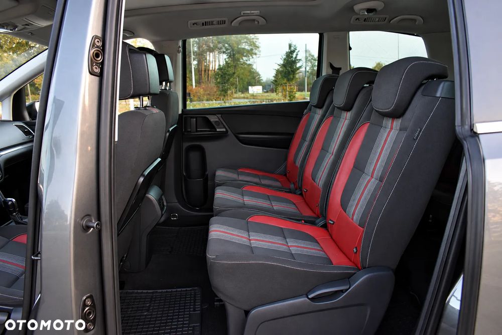 Volkswagen Sharan 2.0 TDI DSG Highline - 24