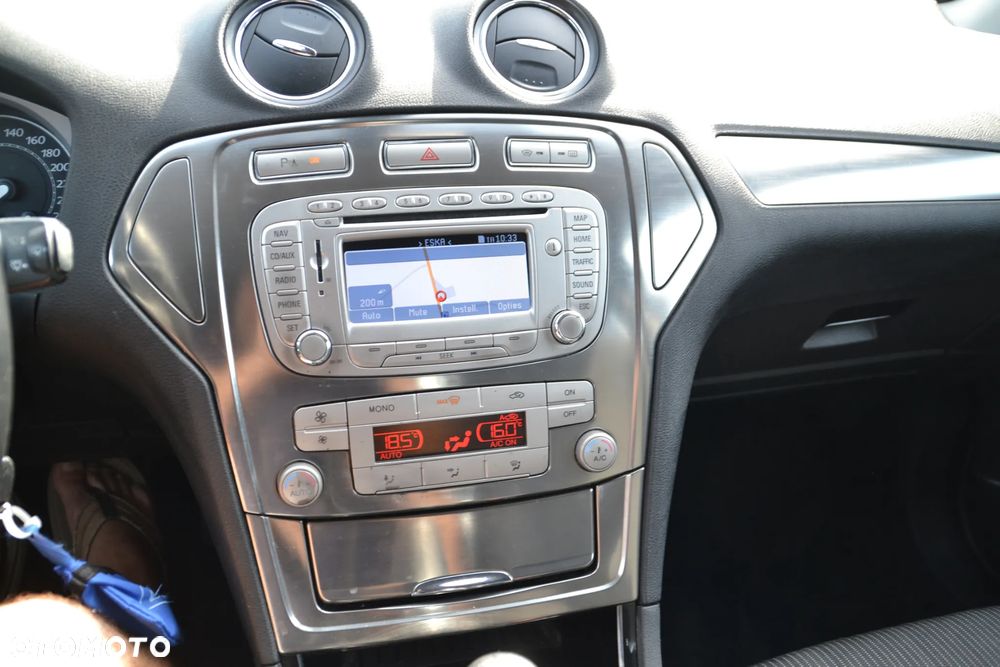 Ford Mondeo 2.0 Viva Titanium - 31
