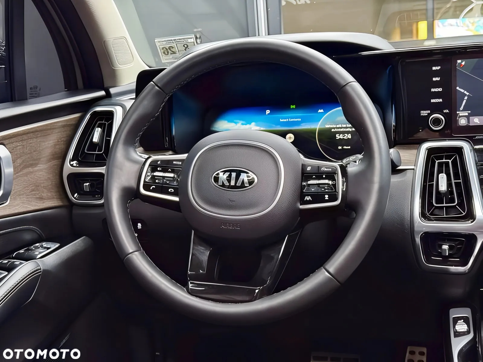 Kia Sorento - 11