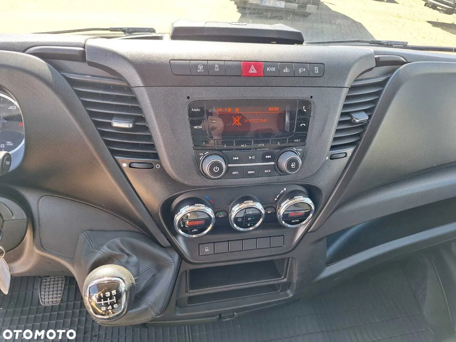Iveco 35S18 16m3 Hak - 13