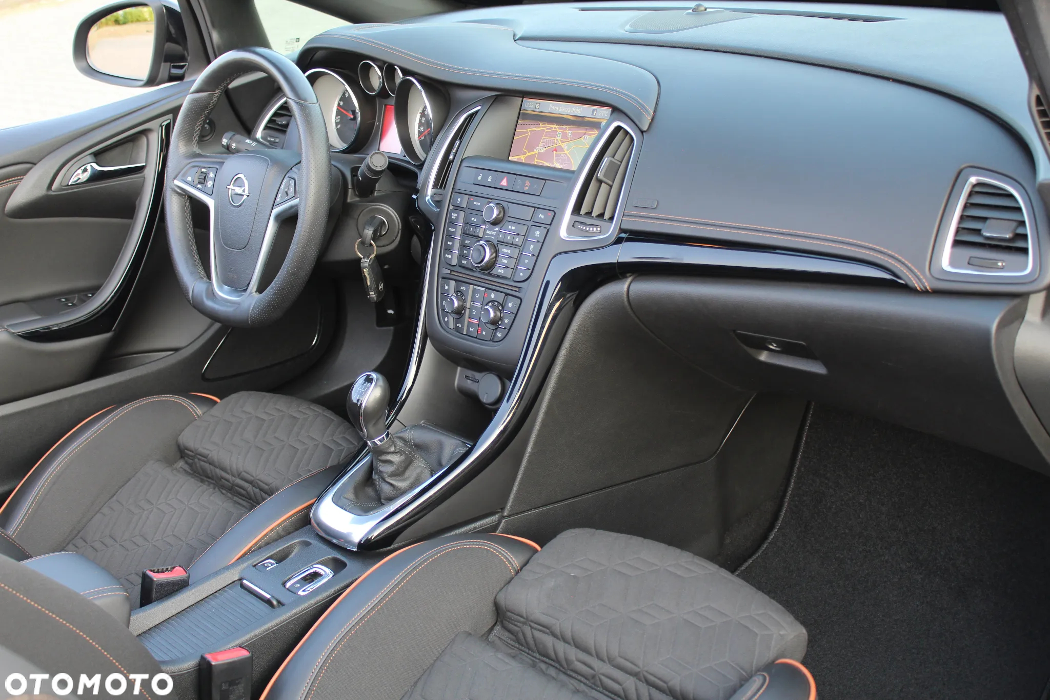 Opel Cascada 1.4 Turbo (ecoFLEX) Start/Stop Innovation - 25