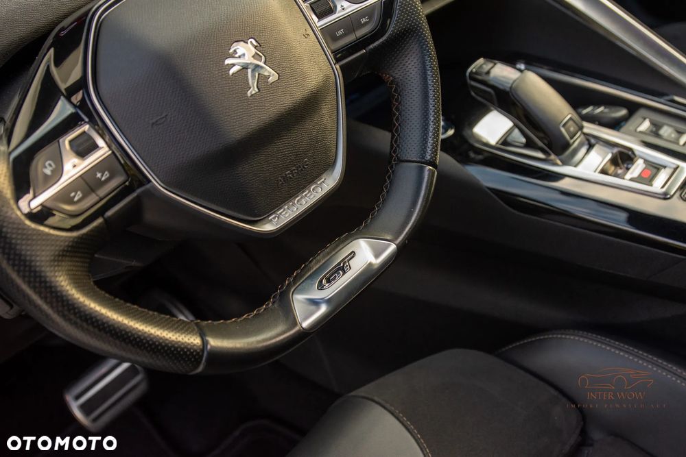 Peugeot 3008 1.6 PureTech GT Pack S&S EAT8 - 20
