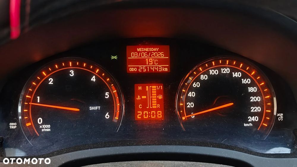 Toyota Avensis 2.0 D-4D Sol - 9