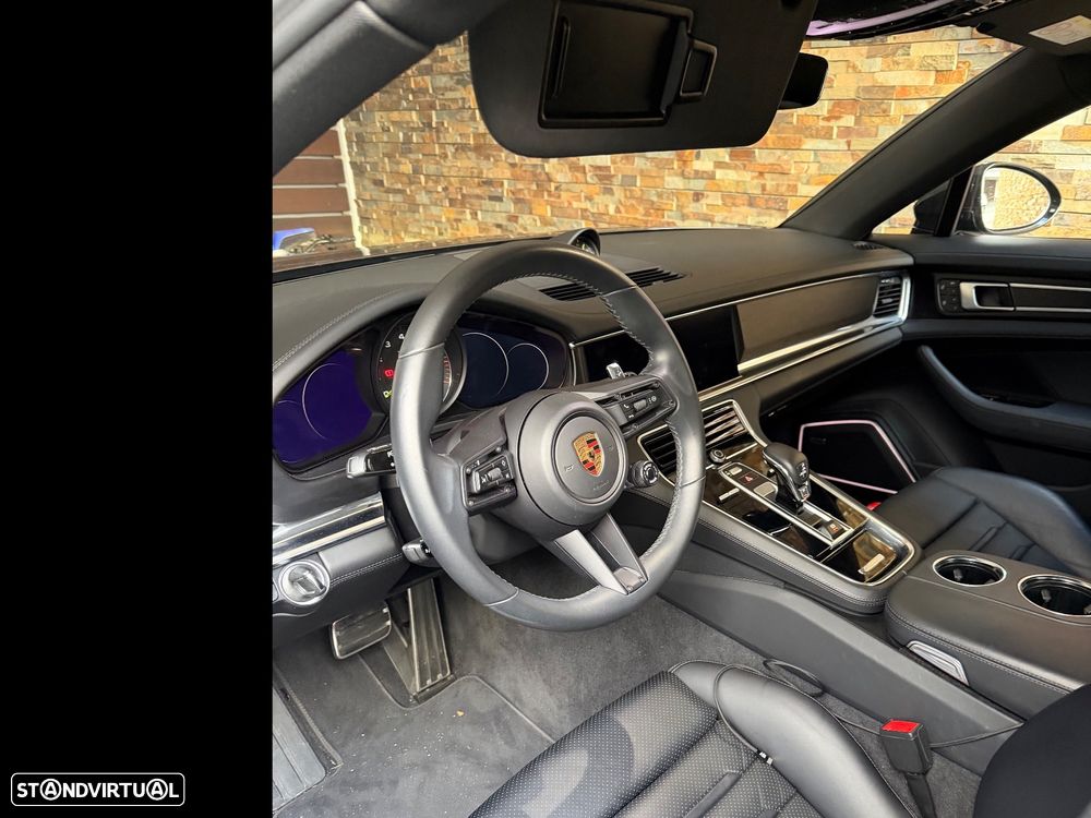 Porsche Panamera 4 E-Hybrid Platinum Edition - 7