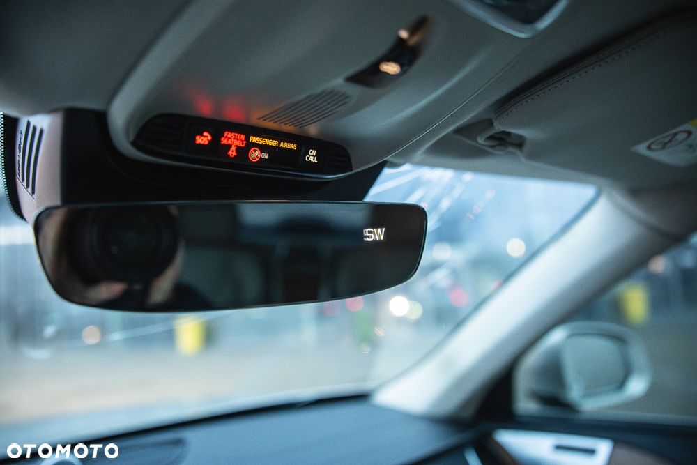 Volvo XC 90 T8 AWD Plug-In Hybrid Excellence - 21