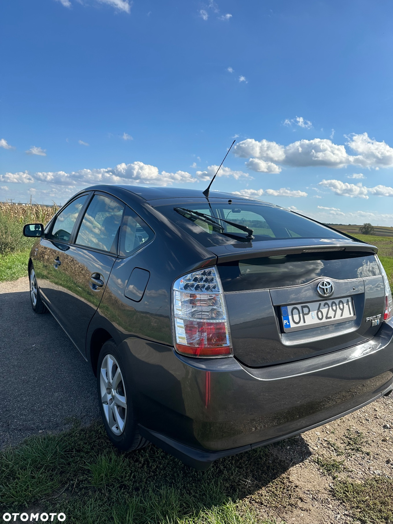 Toyota Prius - 2