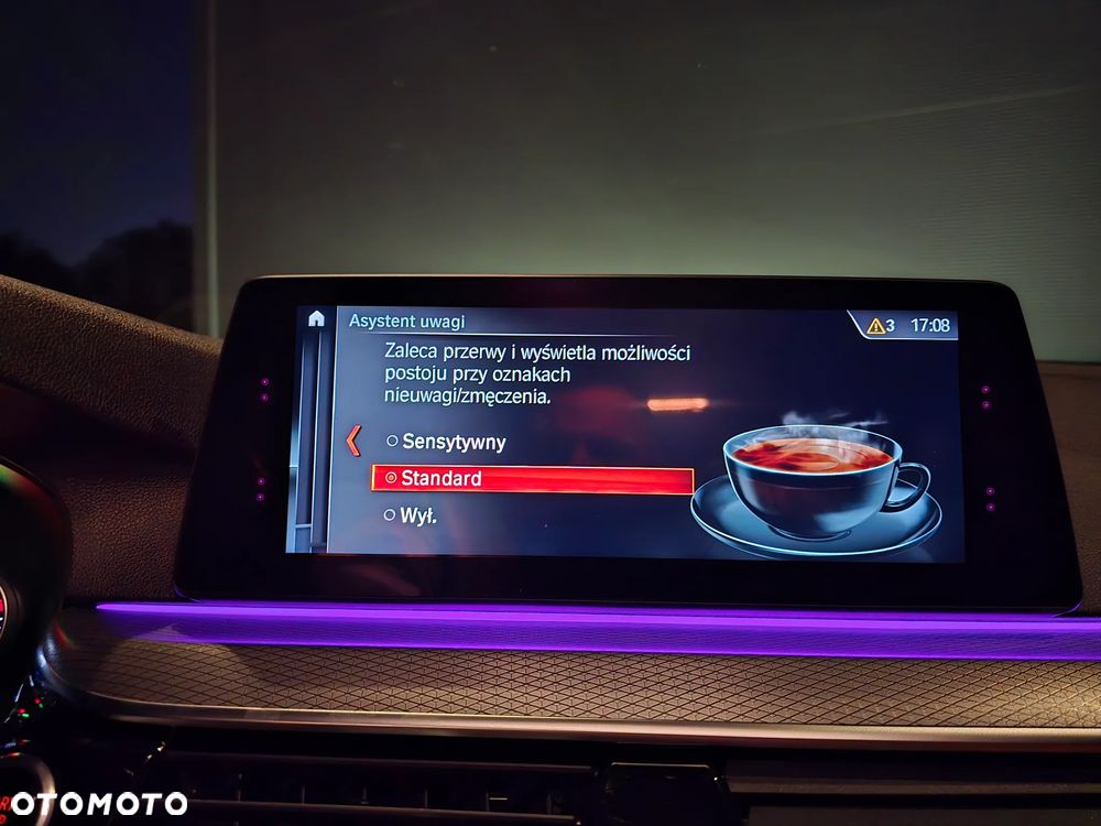 BMW Seria 5 520d - 29