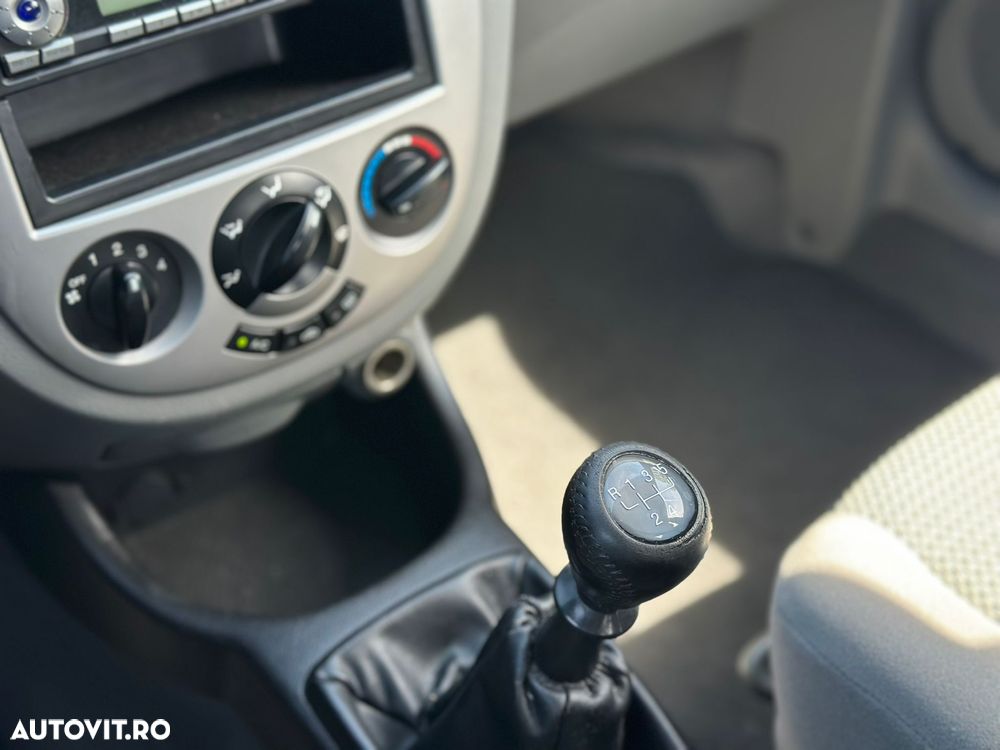 Chevrolet Lacetti 1.6i CDX G5 - 16