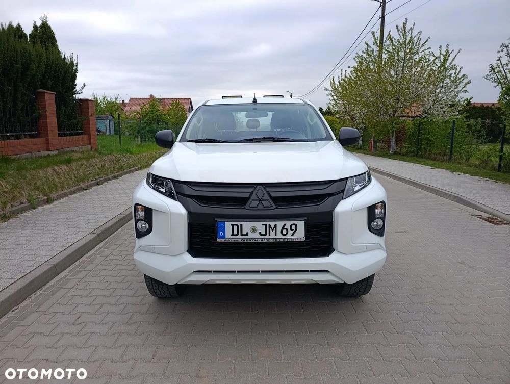 Mitsubishi L200 Pick Up 4x4 S&S Autm Double Cab Plus - 1