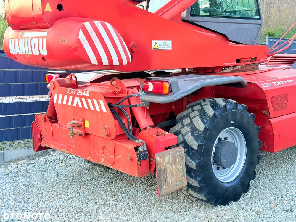 Manitou * Ładowarka Teleskopowa * Manitou MRT 2540 * Obrotowa * 25m * 4 Tony * Sterowanie z Pilota * UDT * - 31