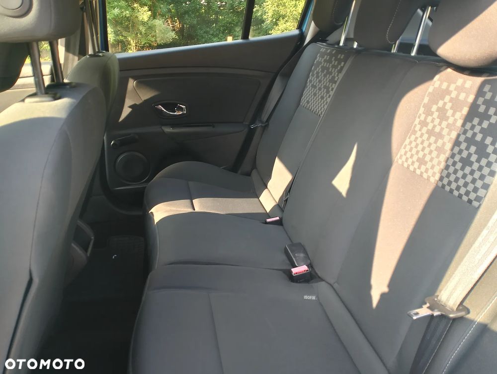 Renault Megane - 8