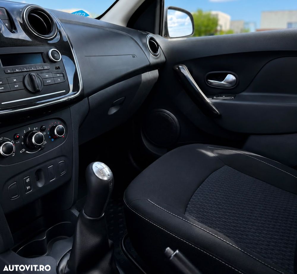 Dacia Sandero - 6