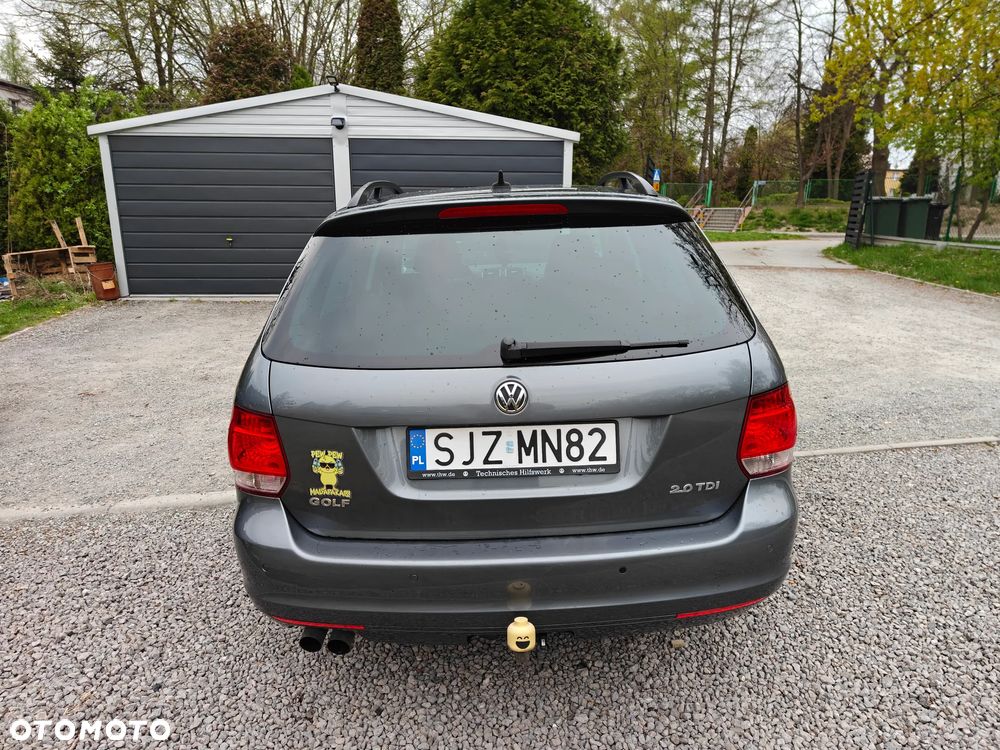 Volkswagen Golf 2.0 TDI DPF BlueMotion Technology DSG MATCH - 4