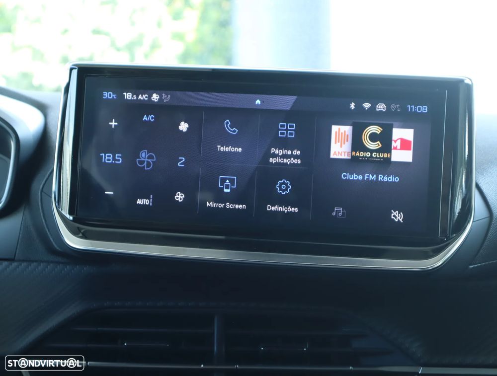 Peugeot 2008 1.2 Hybrid Allure e-DCS6 - 40
