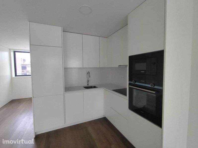 Apartamento T1+1 Matosinhos Sul com garagem - A 100m da praia - Grande imagem: 3/12