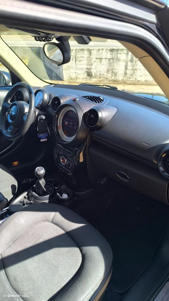 MINI Countryman One D - 16