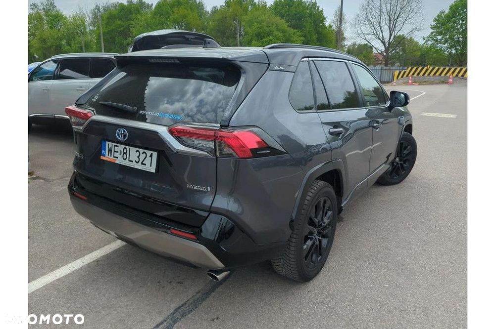 Toyota RAV4 - 3