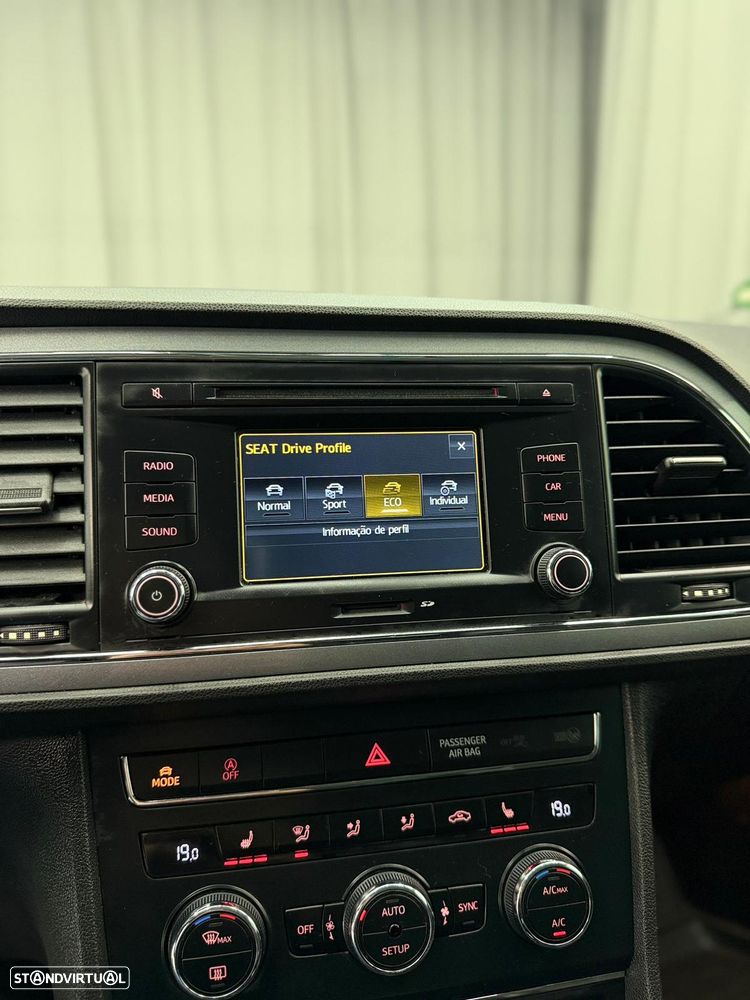 SEAT Leon ST 2.0 TDI S&S FR - 17