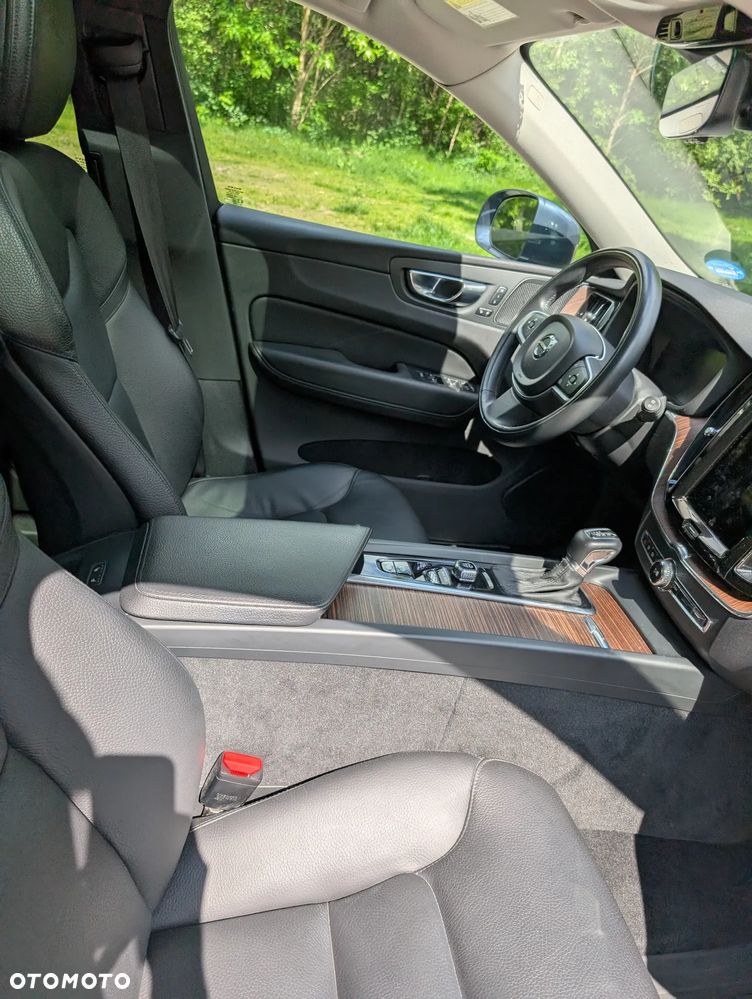 Volvo XC 60 - 23