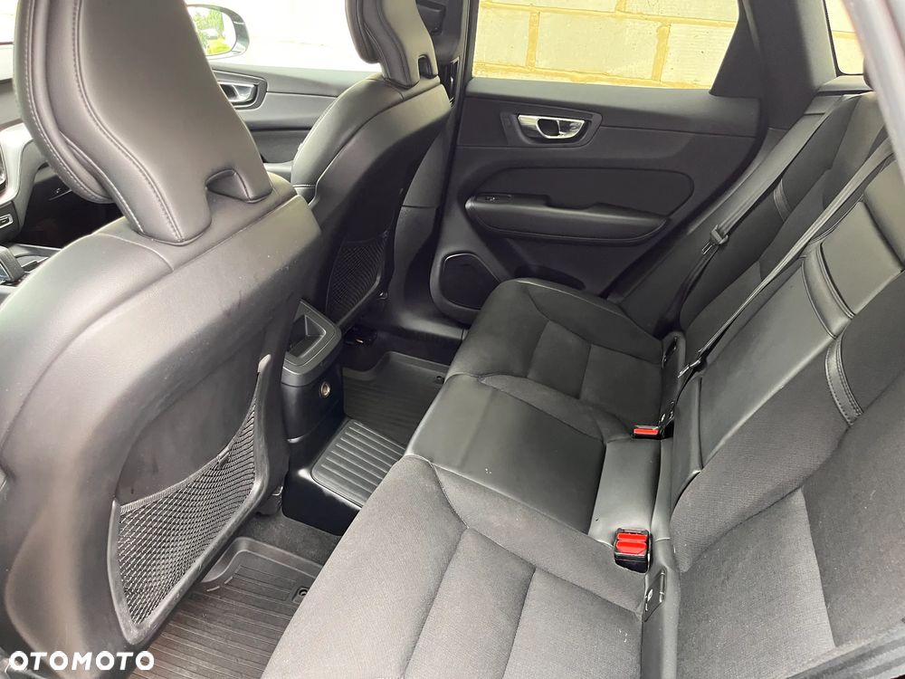 Volvo XC 60 T8 Plug-In Hybrid AWD Inscription - 14