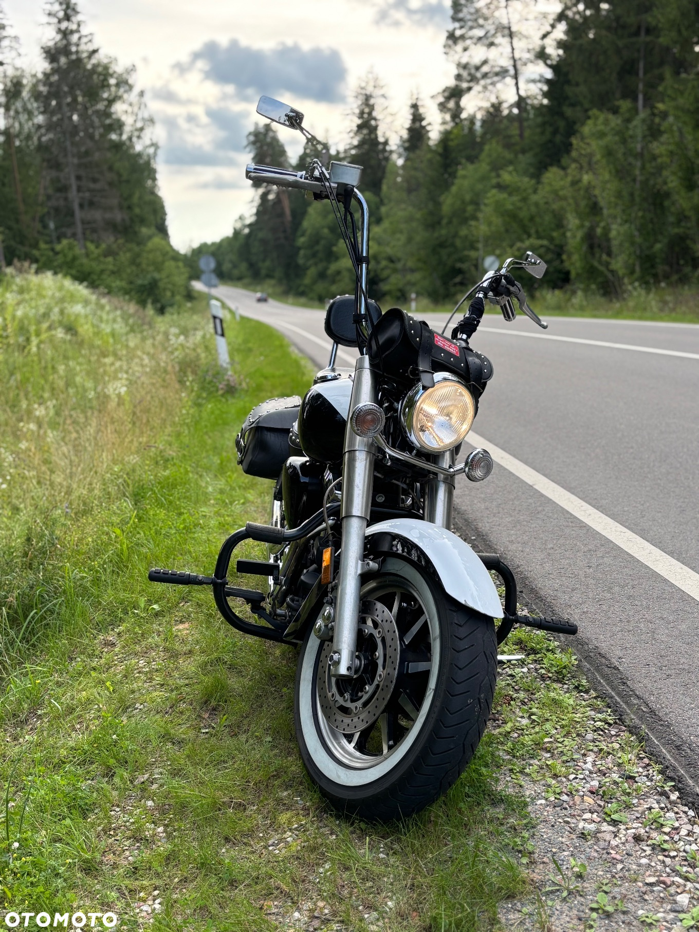 Yamaha Road Star - 3