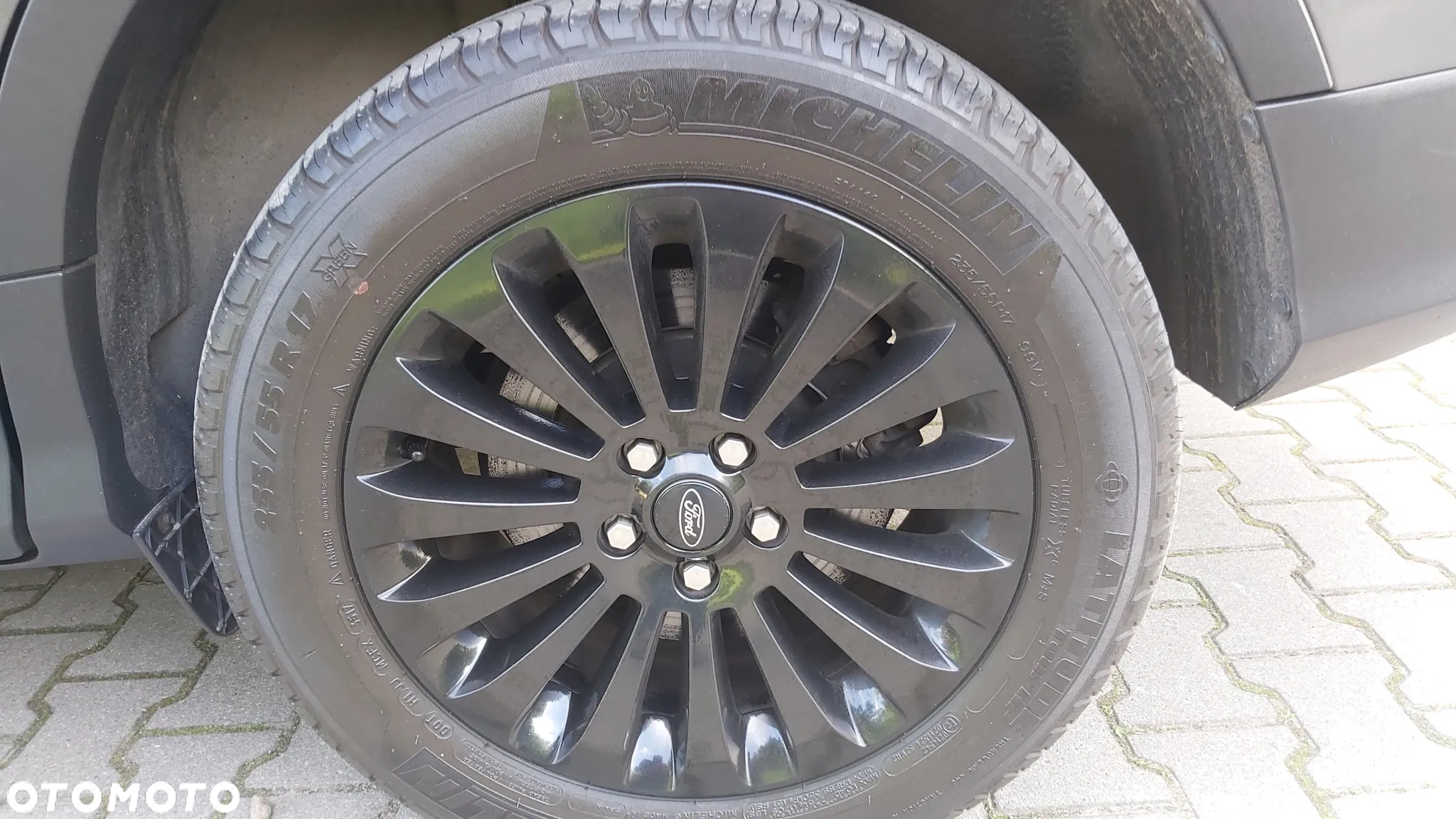 Ford Kuga - 21