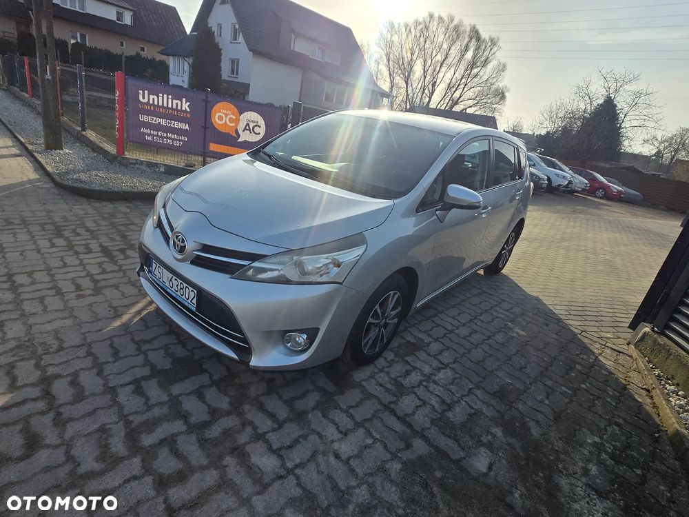 Toyota Verso 1.8 5-Sitzer Life - 14
