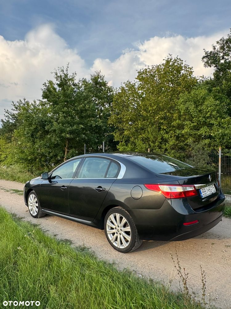 Renault Latitude - 11