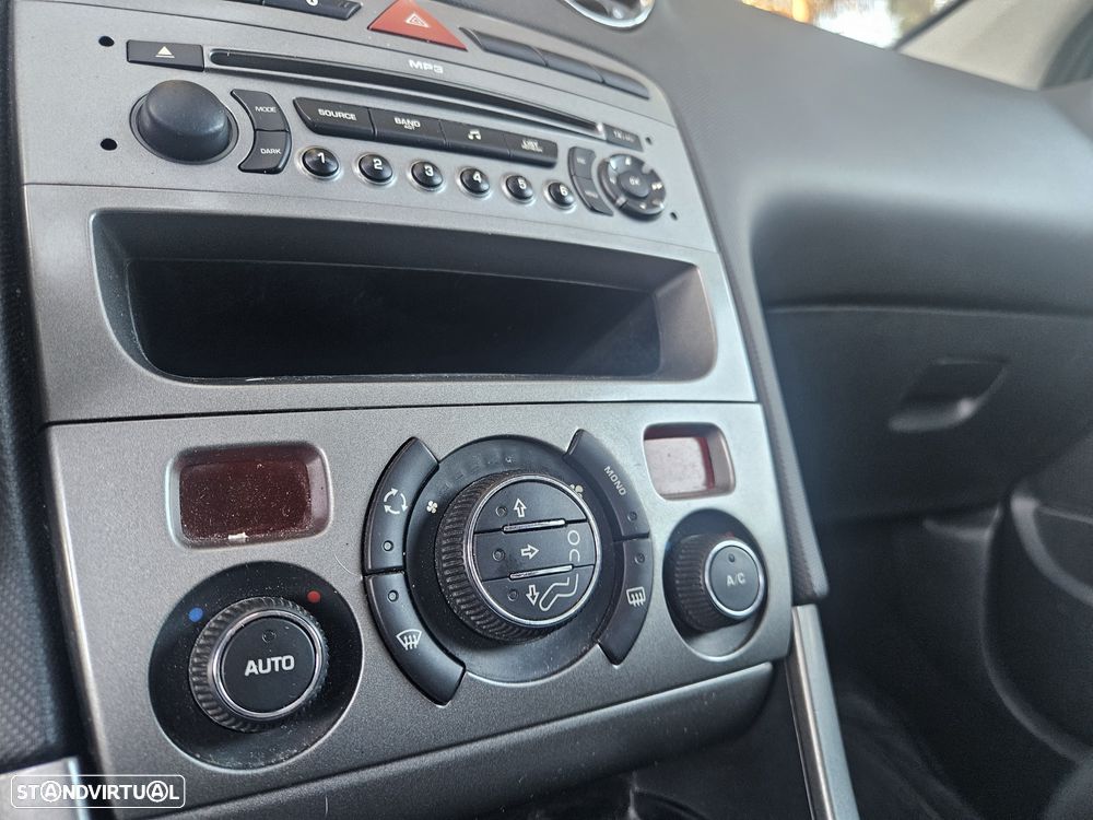 Peugeot 308 SW - 19