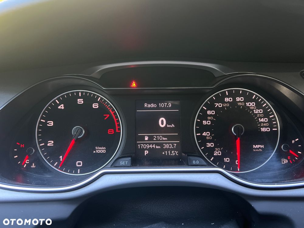 Audi A4 Limousine - 5