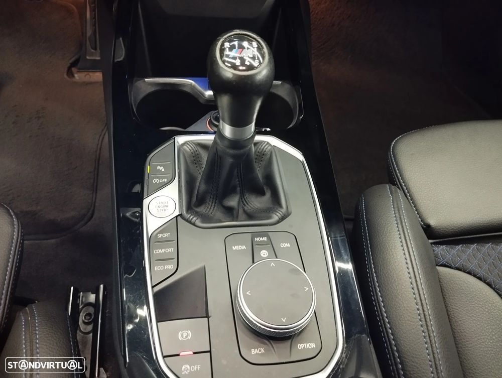 BMW 116 d Pack Desportivo M - 33