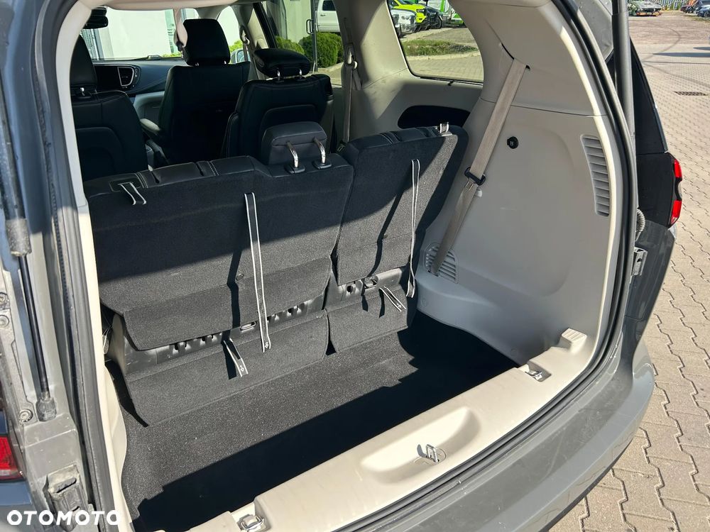 Chrysler Pacifica - 21