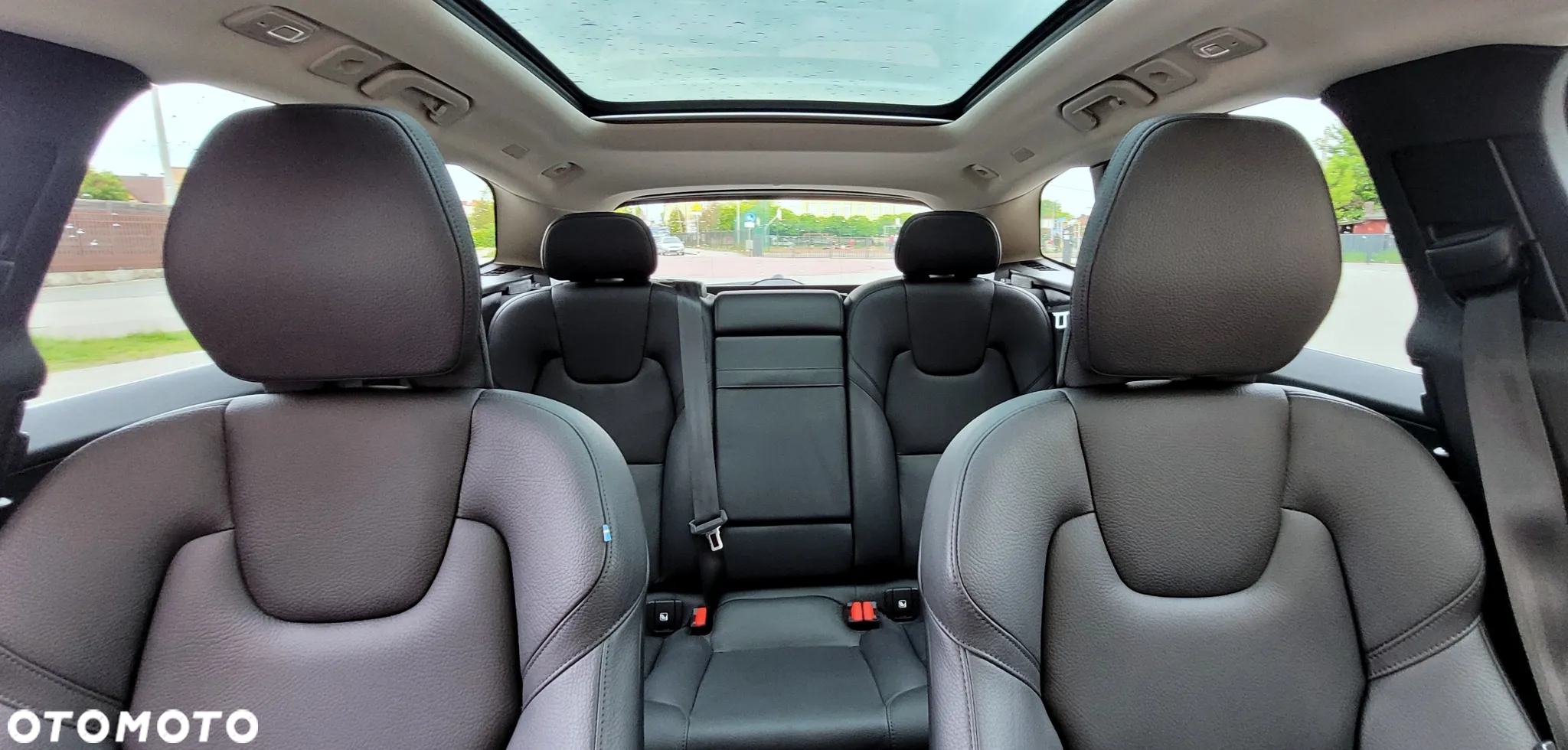 Volvo XC 60 T6 AWD Plug-In Hybrid Inscription - 11