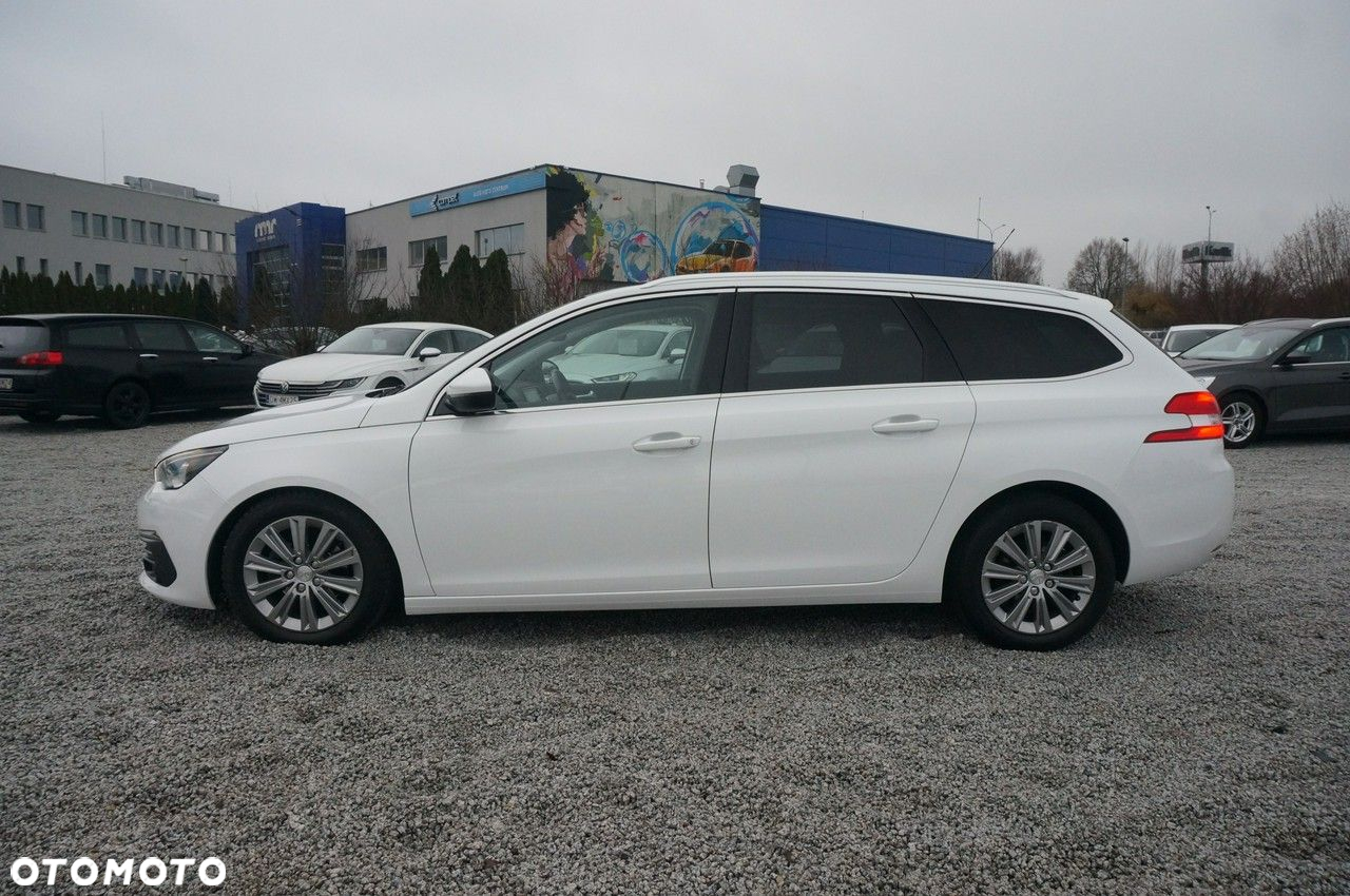 Peugeot 308 1.5 BlueHDi Allure Pack S&S EAT8 - 9