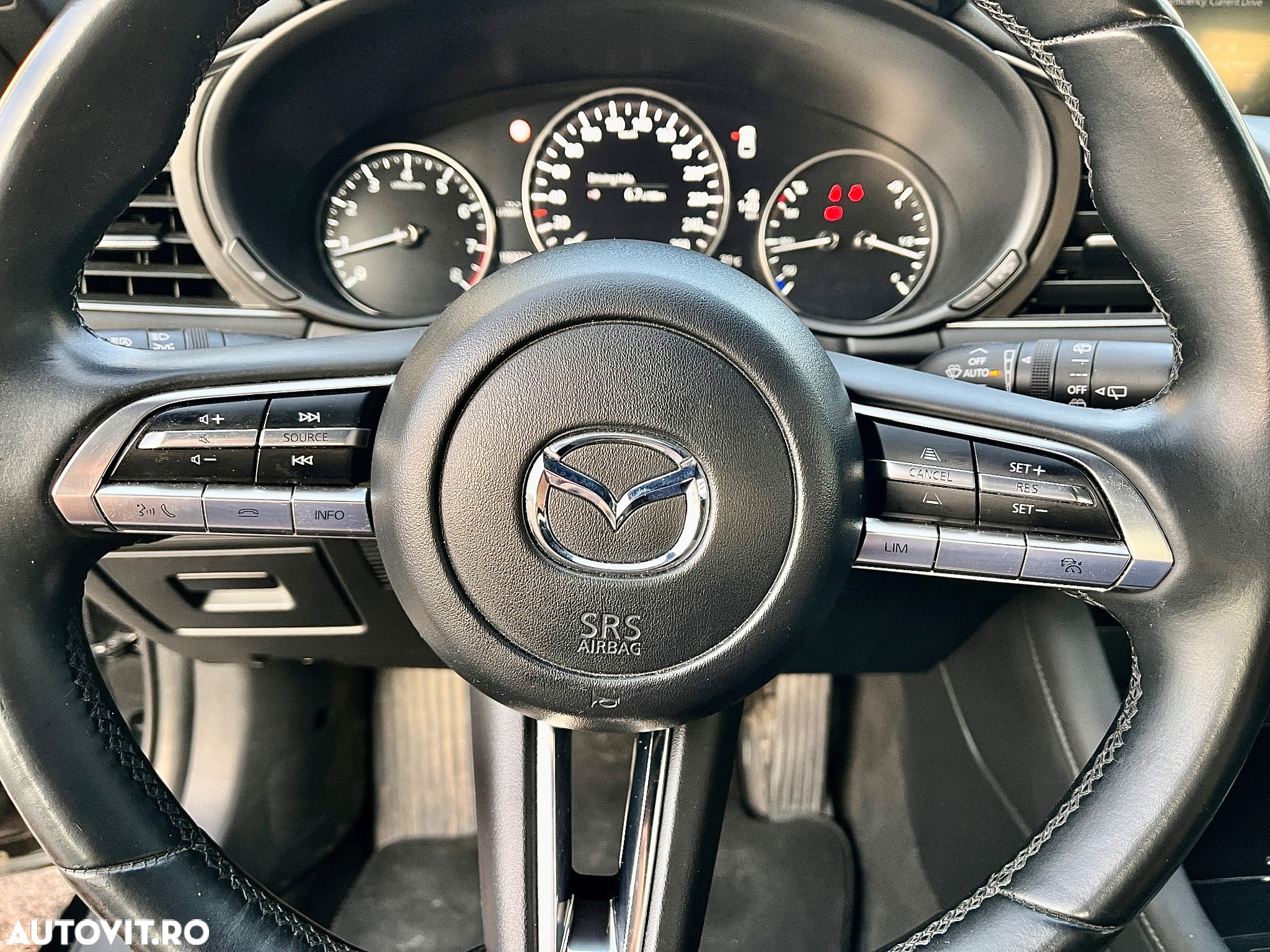 Mazda 3 G122 AT - 13