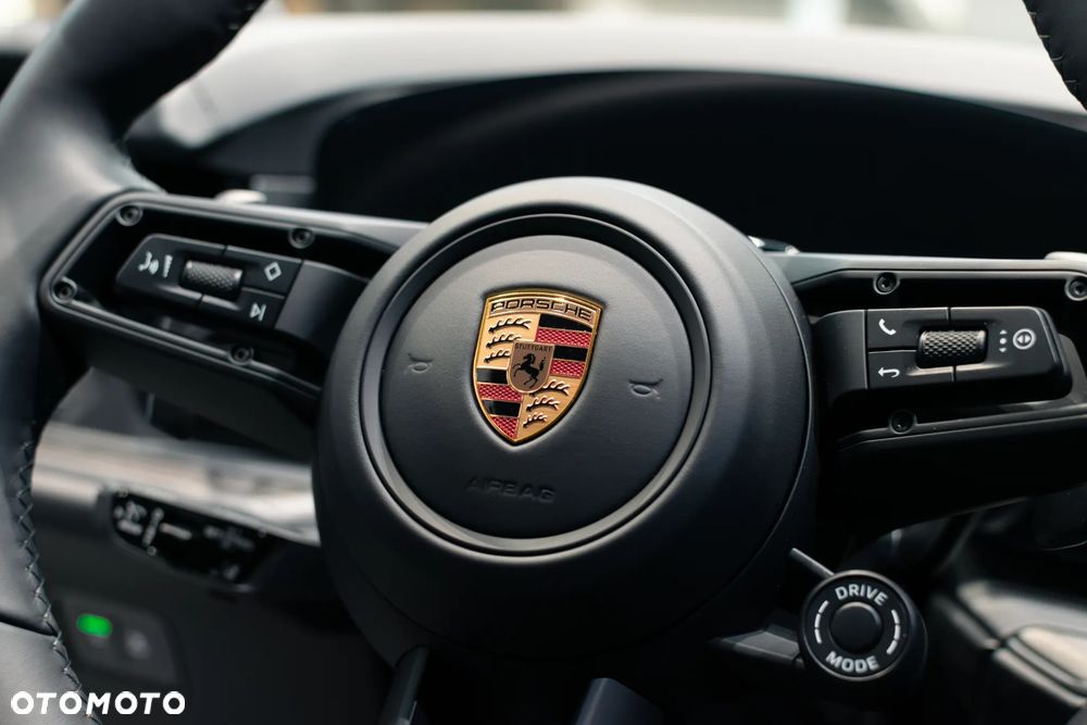 Porsche Cayenne E-Hybrid PHEV Black Edition - 18
