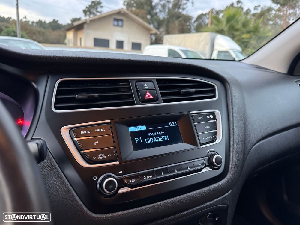 Hyundai i20 1.2 Comfort - 12