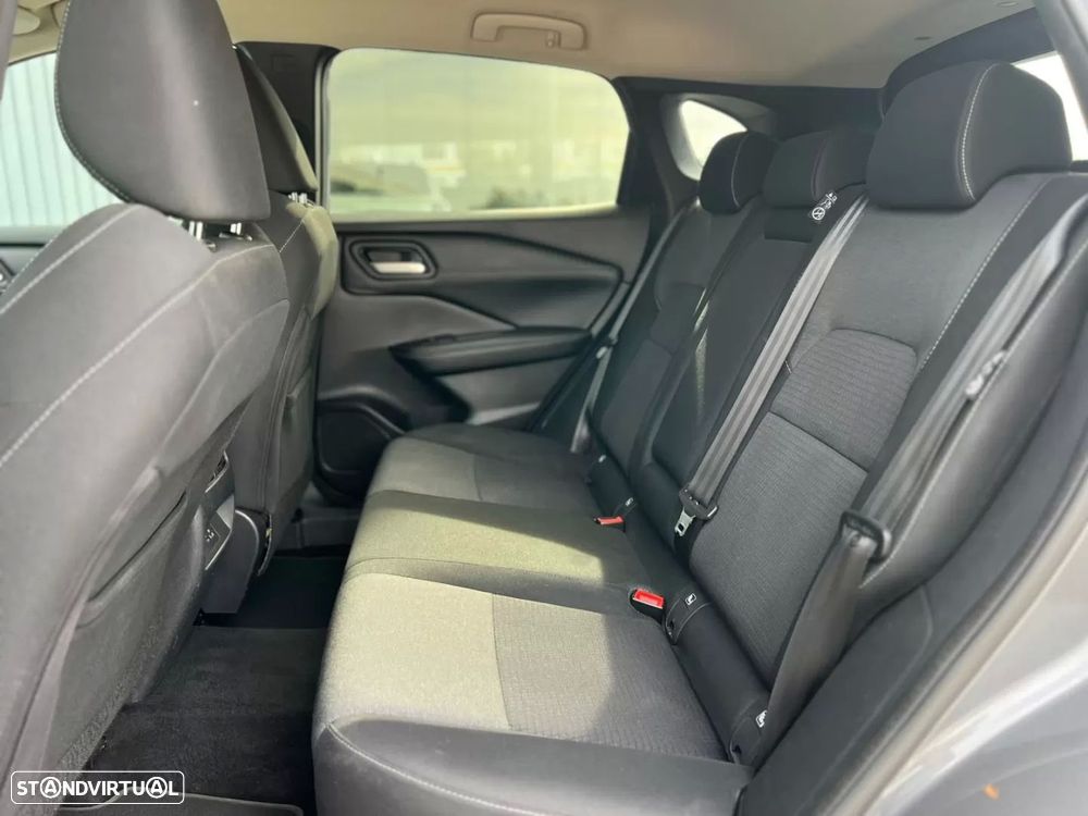 Nissan Qashqai 1.3 DIG-T N-Connecta LED - 11