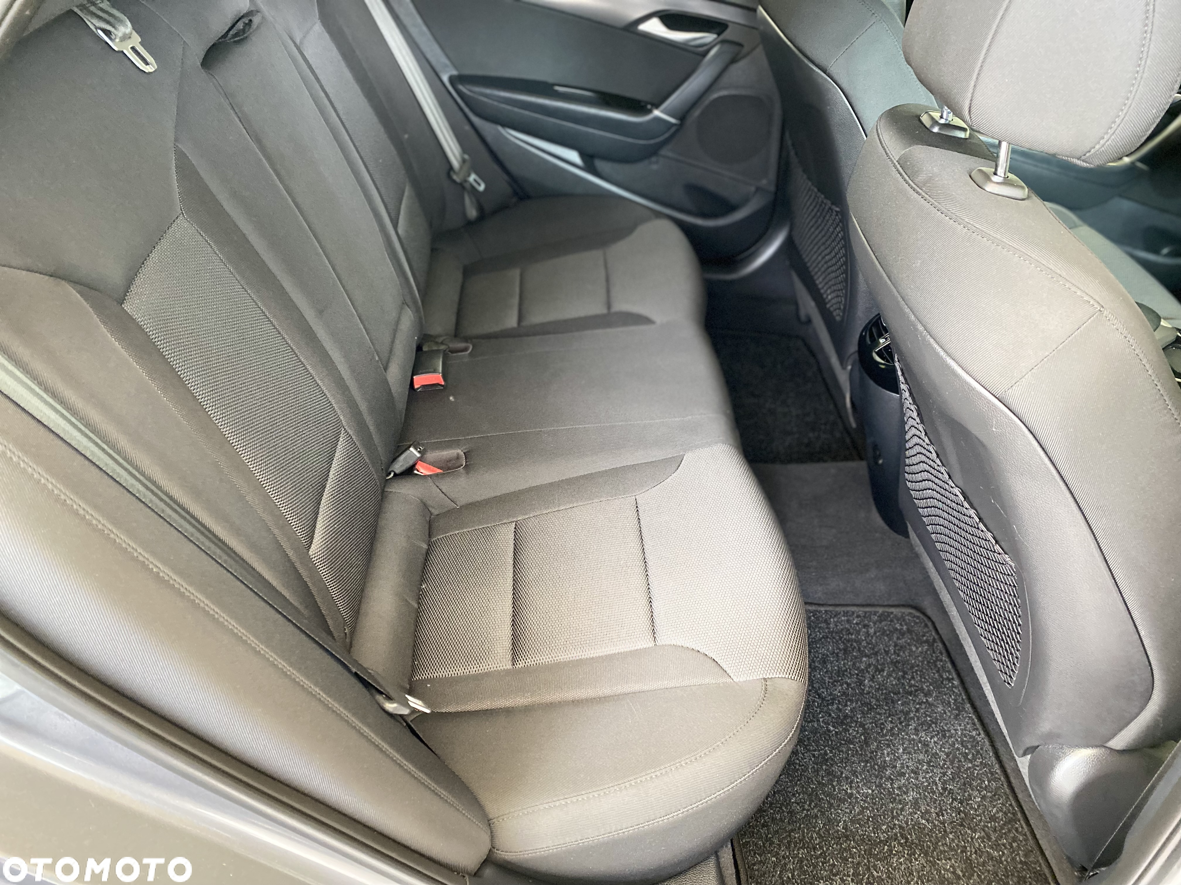 Hyundai i40 1.7 CRDi Premium DCT - 16